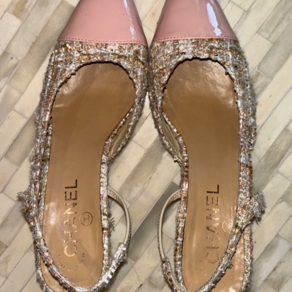 Chanel heels - Picture 2 of 2